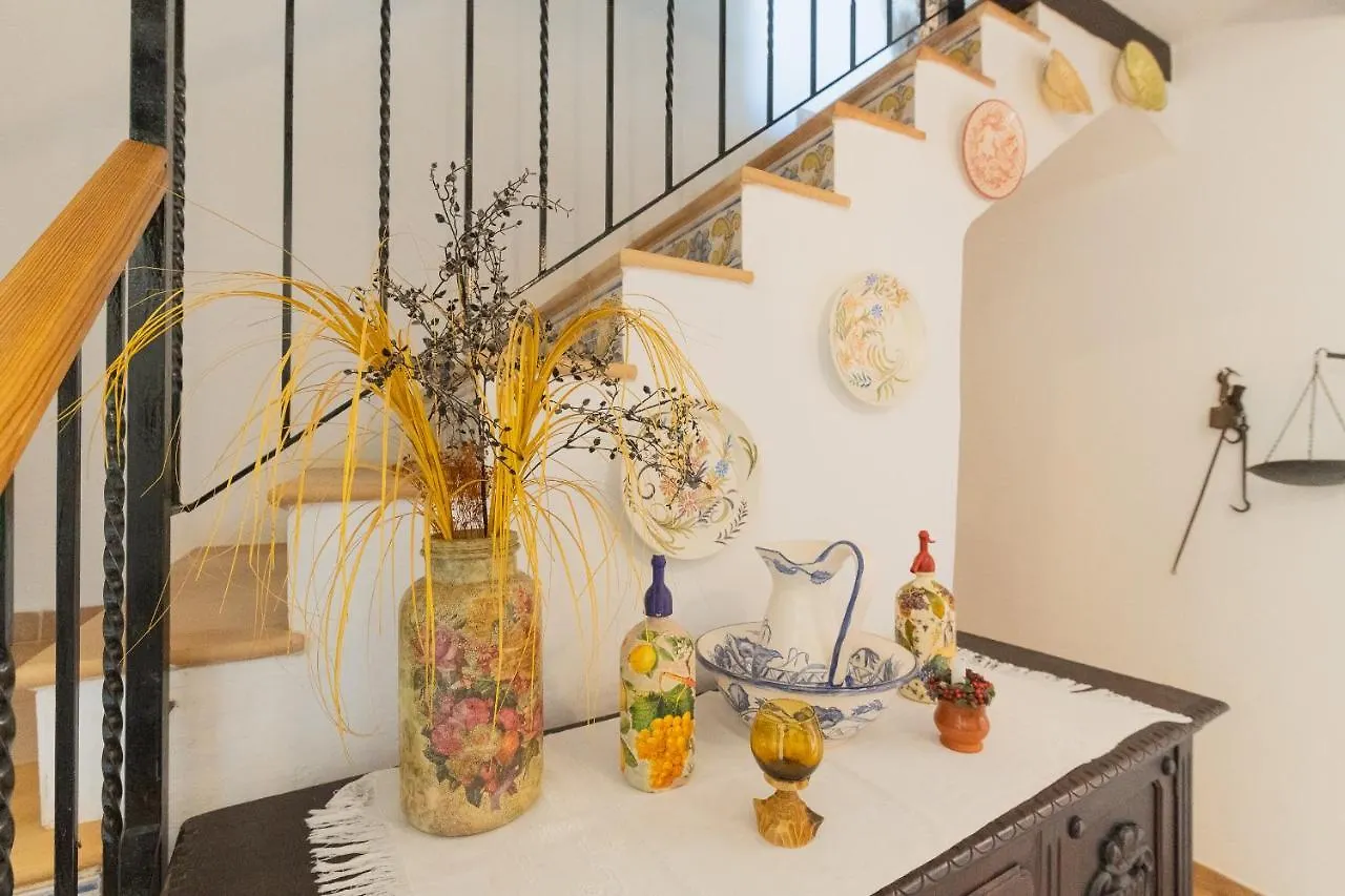 Murtera- Traditional Country Manor House For 9 People 5 Bedrooms And 4 Bathrooms Near Sant Llorenc Manacor  0*, Manacor (Mallorca)