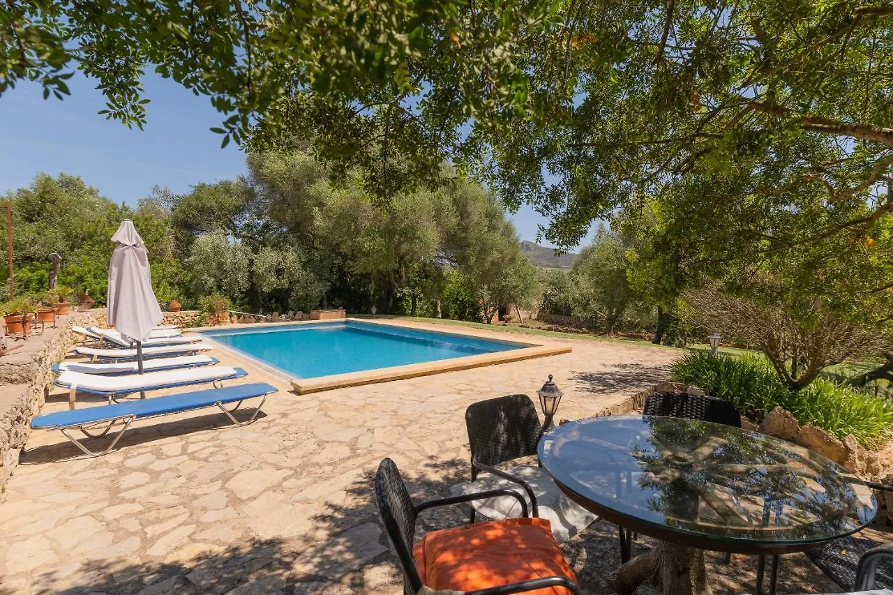 Ferienhaus Murtera- Traditional Country Manor House For 9 People 5 Bedrooms And 4 Bathrooms Near Sant Llorenc Manacor
